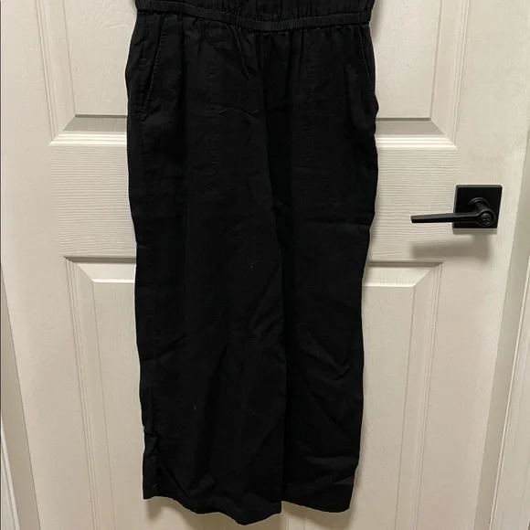 Old Navy | Black | Ruffle | Linen Blend |Sleeveless | Cropped | Romper  | Size S - Picture 4 of 16